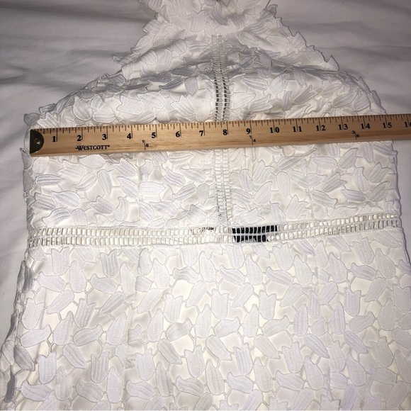 Bardot The Gemma Lace Dress Size M Halter Floral Aritzia White Cut Out Sheer - Picture 6 of 11